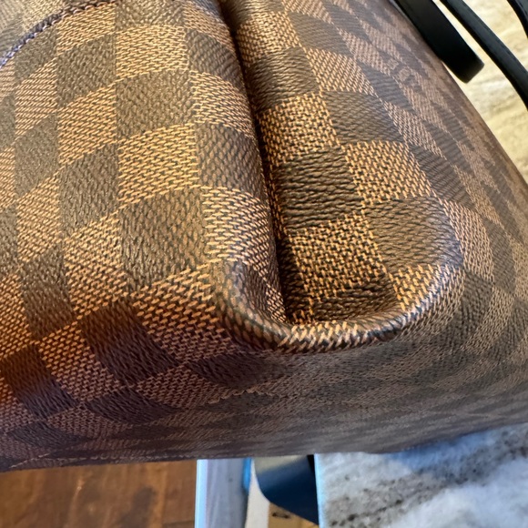 SOLD🤎🖤Louis Vuitton Belmont MM Damier Ebene🖤🤎 - Picture 12 of 16